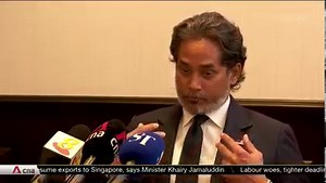 Malaysian Health Minister Khairy Jamaluddin said on Thursday (Jun 2) that while there is pressure to hold a general election, his government is determined to wait until the country is ready. Read more: https://cna.asia/3wZRlTT | CNA