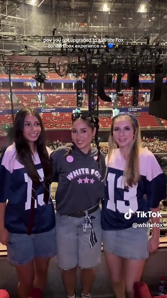 Experience the Ultimate White Fox Concert Box Upgrade! 🥹💙🎤