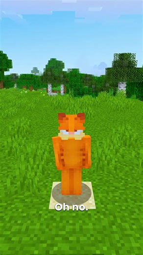 🙀Minecraft, But i Can't Touch The Color Green #minecraft #minecraftmemes #minecraftbuilds #minecraftpe #minecraftmods | Parrot