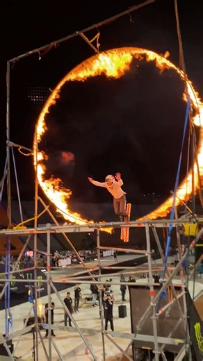 183K views · 1K reactions | What do you want to see ridden in a Nitro Circus show? ⛷️[ Nitro Circus Off The Rails Tour in AUSTRALIA  | Oct. 2025 | Tickets Available NOW at link in bio ] | Nitro Circus | Facebook