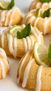 12K views · 3.2K reactions | Lemon Cakes Recipe 懶 Our mini lemon...