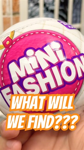Opening Mini Fashion! #shorts #barbie #minifashion #zuru #minifashionseries1 #toyunboxing