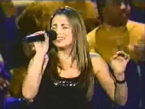 Rachael Lampa- You Lift Me Up (live)