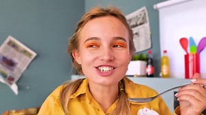 Poor vs. Rich vs. Giga rich pregnant | parenting hacks | trendy hacks by bla bla jam | La La Life