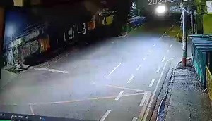 19K views · 103 reactions | BREAKING NEWS: ANG PAGBANGGA SA MOTOR SA CENTER ISLAND SA TISA.!!! WATCH: A CCTV footage shows the exact moment when a motorcycle rammed into the center island in Barangay Tisa, Cebu City past 3 AM on Thursday, July 25, 2024./Via Paul Lauro The King  of Breaking News#1.DYHP RMN CEBU 612 KHZ ug CDNDigital.!!! | Paul Lauro | Facebook