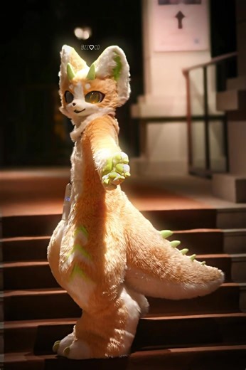 Look at this amazing furry suit! 🦊✨ So detailed and cute. Who’s into furry culture? Drop a comment! #Furry #Fursuit #Cosplay #TikTokFurry #cutecreaturecraze