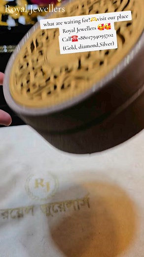 Royal Jewellers on Reels