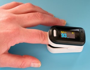 医生教你正确使用血氧仪 测量前要做这些事 – 就酱YOUNG