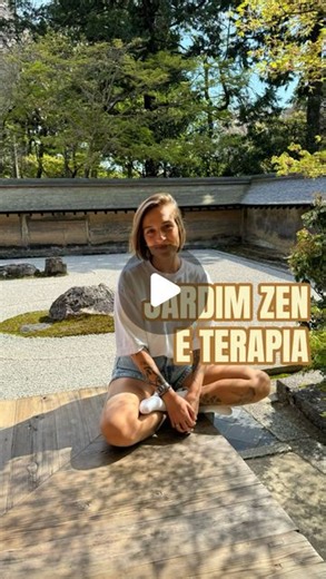 marina guaragna on Instagram: "esse é o jardim zen - ou jardim japonês - mais famoso do mundo, que fica aqui em Kyoto, no Japão! ✨ esses jardins, apesar de não ser uma terapia em si, são terapêuticos. e se você também tá querendo cuidar mais de si mesmo, você tem que conhecer a @hiwell.br 💫 uma plataforma que conecta você com mais de 800 psicólogos, para você encontrar o profissional ideal e cuidar da sua saúde mental em qualquer lugar do mundo. você tem direito a uma videochamada gratuita de 1