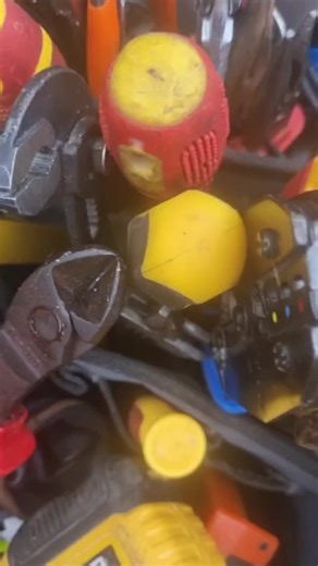 Outdoor socket install 🔌 ⚡️ #electriciansoftiktok #electriciansofinstagram #nelsonelectricalservices #adayinthelife #electricianlife