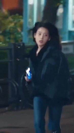 40K views · 3.8K reactions | My Mister's Lee Ji-an who formed a deep, non-romantic connection to Park Dong-hoon (a structural engineer in his 40's) as they both navigate immense personal hardships in life. ©️ leejieun988 #IU #아이유 #LeeJiEun #이지은 #UAENA #fblifestyle | 헵헮헹헹혆-헜헨 | Facebook