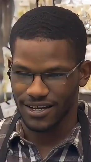 Leprechaun Costume Prank - The Carbonaro Effect #prank #magic #shorts