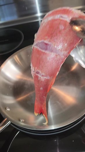How to Pan Fry Whole Fish on a Steel Pan