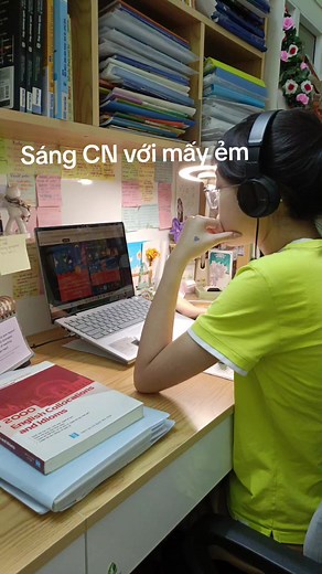 Dạy Debate: EI vs AI, Lời Khuyên Từ Chuyên Gia