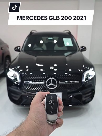 Mercedes-Benz GLB 200 AMG 2021: Affordable German SUV