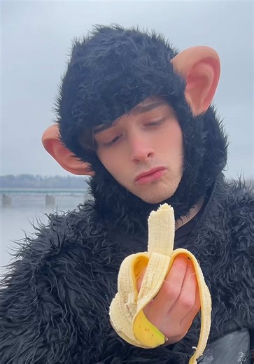 The Benefits of Frequent Kissing