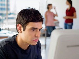 Here's how to spot a fake online review