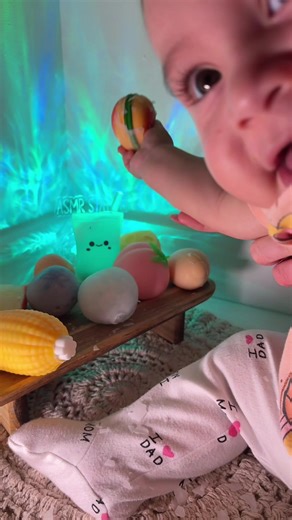 Baby Wax Cracking ASMR – Relaxing Sounds for Sleep