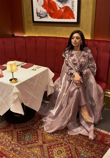 Royal Abayas: Elegant Abaya & Caftan Dresses for a Regal Look