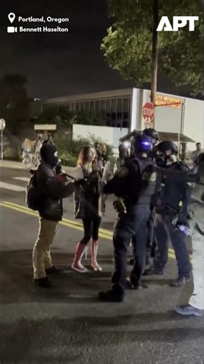 Protester Pepper-Sprayed by DHS Officer Outside ICE Facility in Portland | APT