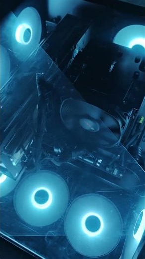 New Video Editing PC that's not just a pretty face. 💪👀