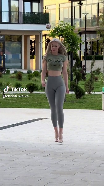 christi.walks (@christi.walks)’s videos with original sound - christi.walks