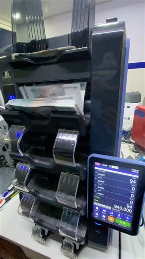 Denominations sorter machine #currency #counterfeitnote #denominationsorter