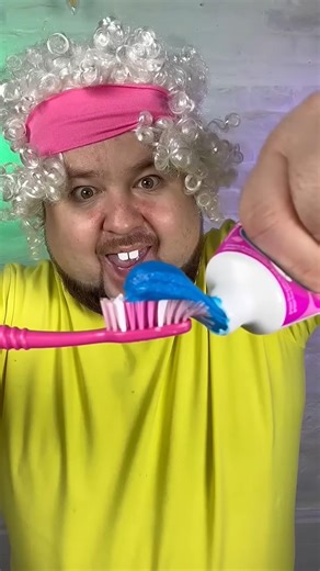 How to use toothpaste 😱