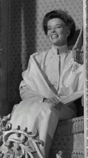 Katharine Hepburn's ICONIC entrance #katharinehepburn #academyawards #suddenlylastsummer