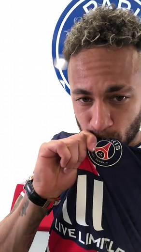 #NeymarJr2025 ❤️💙🤙 Le Paris Saint-Germain est heureux d’annoncer la prolongation de #NeymarJr pour trois saisons supplémentaires 2️⃣0️⃣2️⃣5️⃣