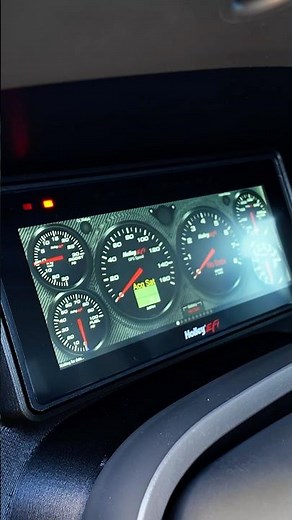 We put a Digital Dash in this Ram Pickup!