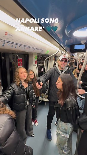 8.5K views · 207 reactions | NAPOLI SONG ANNARE’ 冀ITALT | Metroman | Facebook