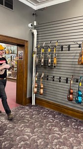 Hey Dan, got a mandolin that's like an archtop guitar? 🎶 You bet! The Northfield Workshop NFO-AT1 octave mandolin is the perfect pick. Check it out: https://www.elderly.com/products/northfield-workshop-mahogany-archtop-octave-mandolin-with-case | Elderly Instruments