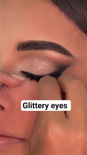 Glittery eyes makeup tutorial #makeup #softglamlook #eyemakeup #shorts