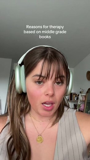 Who’s got bingo on these?🤩🙈 #booktok #bookishhumour #childhoodbooks #middlegradebooks #reasonsfortherapy #greenscreen #fyp