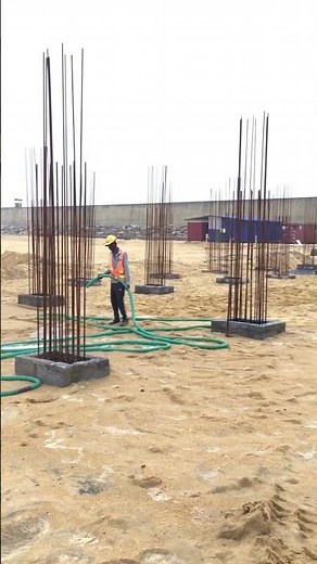 sand compacting with water