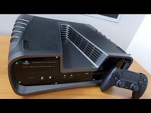 THE PS5 DEV KIT HANDS ON - PLAYSTATION 5 DEVELOPER KIT - WHATS DIFFERENT FROM THE NORMAL PS5?