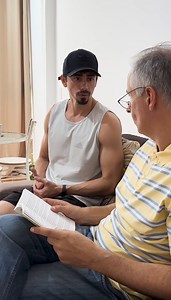 Esse pai disse pro filho que dizia ser dono do próprio nariz, a decisão. | Casamento ajudando