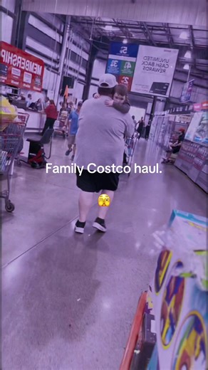 Quick Costco trip!!! Who else spends quality family time at Costco? 😂