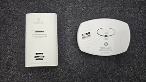 Watch Kidde vs First Alert Plugin CO Alarm #thisorthat on Amazon Live