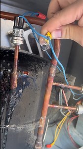 1.4M views · 3.1K reactions | Walk in freezer leak search #hvac #hvactechnician #hvaclife #hvactech #hvacarmy #refrigerationtech #refrigerationrepair | Brandon's Comfort Specialists | Facebook