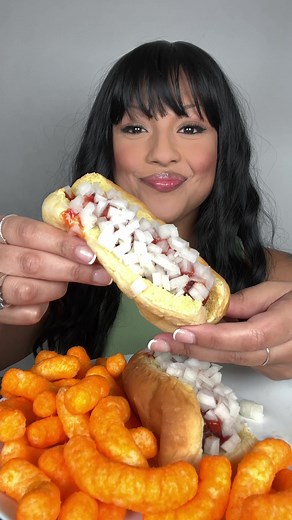 Delicious Hot Dog Mukbang with Crunchy Sounds