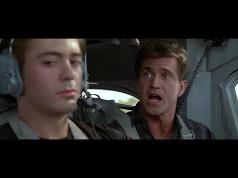 Mel Gibson & Robert Downey Jr. flying over Vietnam in Air America (1990)