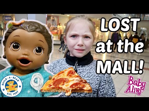 BABY ALIVE has a FUN DAY at the MALL! PIZZA and TREATS! The Lilly and Mommy Show! FUNNY KIDS SKIT!