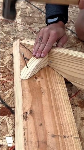 Angled Wood Support Nailing Method