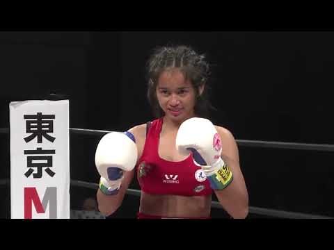 Japanese vs Thai girls boxing/Japanese win by Ko