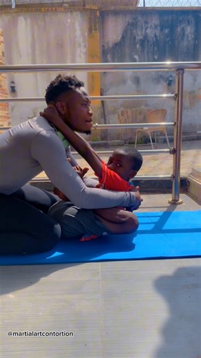 #martialartcontortion #ifemartial #contortionist #contortion #training #legflexibility #frontbend #frontbender | Ifeoluwa Olomojobi