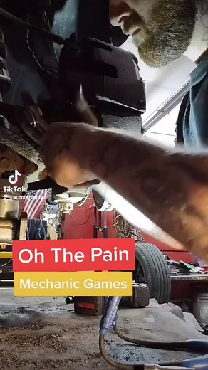 71K views · 1.5K reactions | The pain of smashing your hand or knuckles #tools #mechanic #pain #miss #attitude | Auto Tech | Facebook