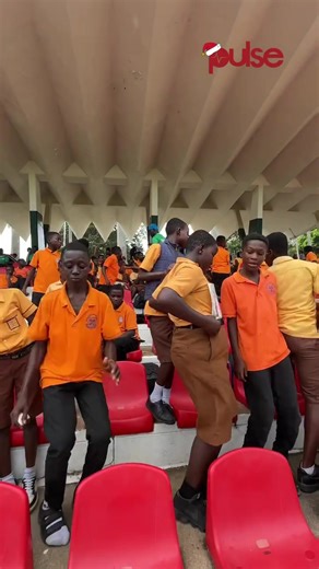 Milo powering the champions moves. Day 3 of the MILO U-13 Champions League that is shaping young talent, building teamwork, and giving kids aged 9–13 a real shot at glory. Don’t just watch the future — cheer it on! Follow the journey and support the next generation of football greatness. @Miloghana #MILOEnergyToGoFurther #MILOChampionsLeague #MILOGhana