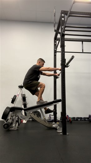 Single Leg Pendulum Squat